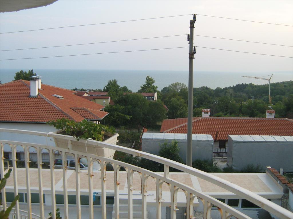 Eli Guest House Balchik Exterior foto